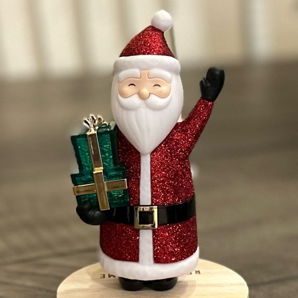 Bath & Body Works Light-up Santa Wallflower Plug